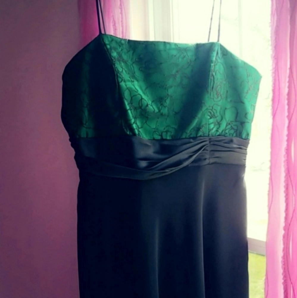 Emerald & Black Prom Dress